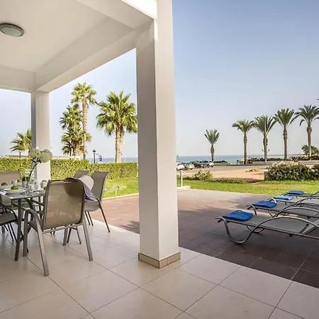 Sorelle Villa *